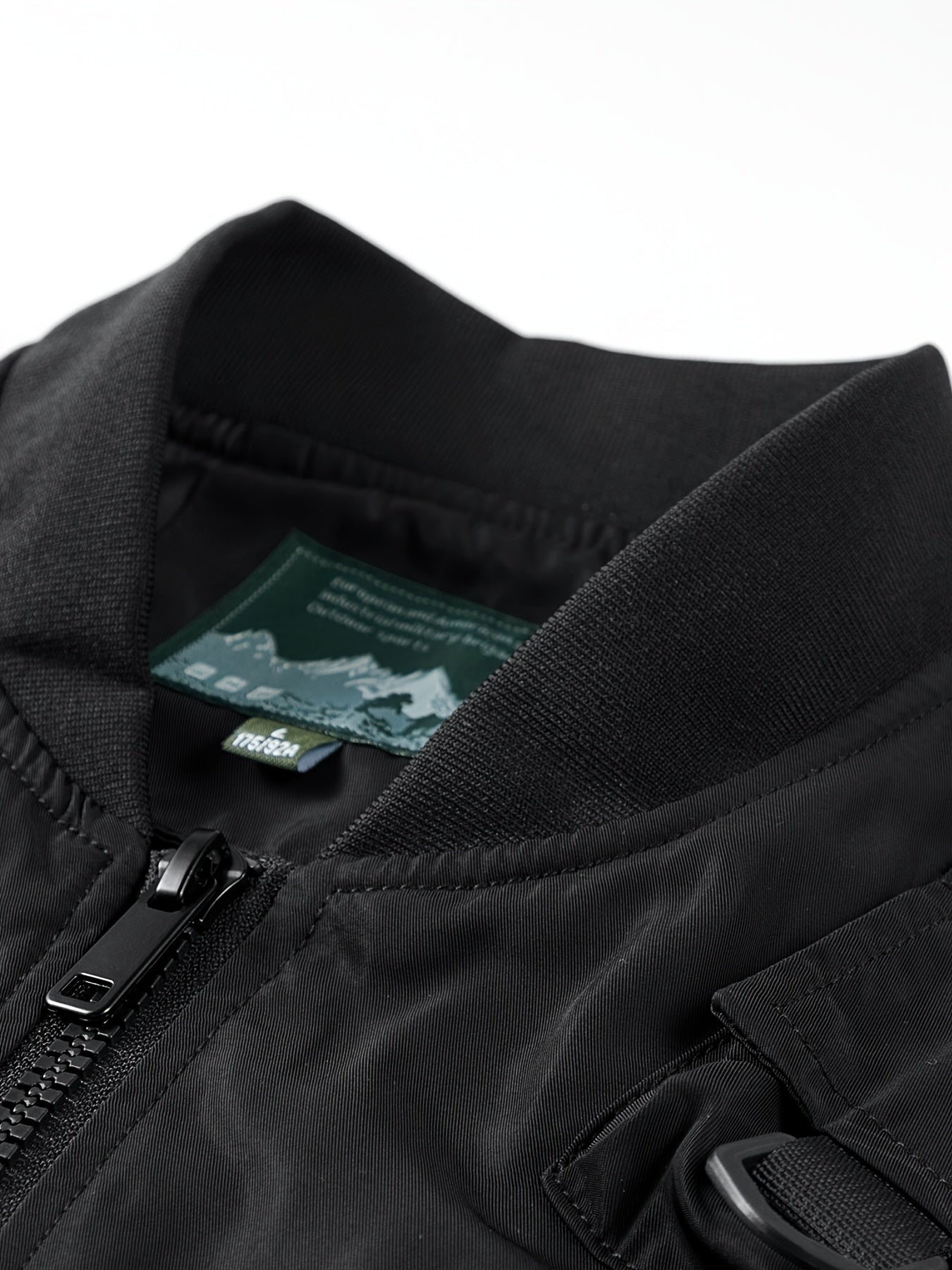 Men’s Premium Utility Bomber Jacket with Multi-Pocket
