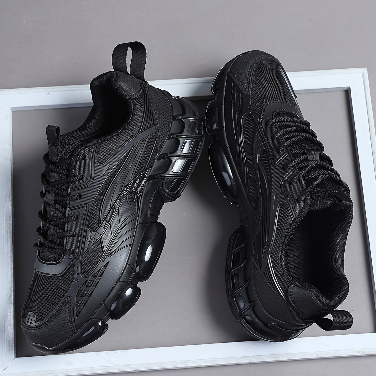 Men's Low-Top Sneakers