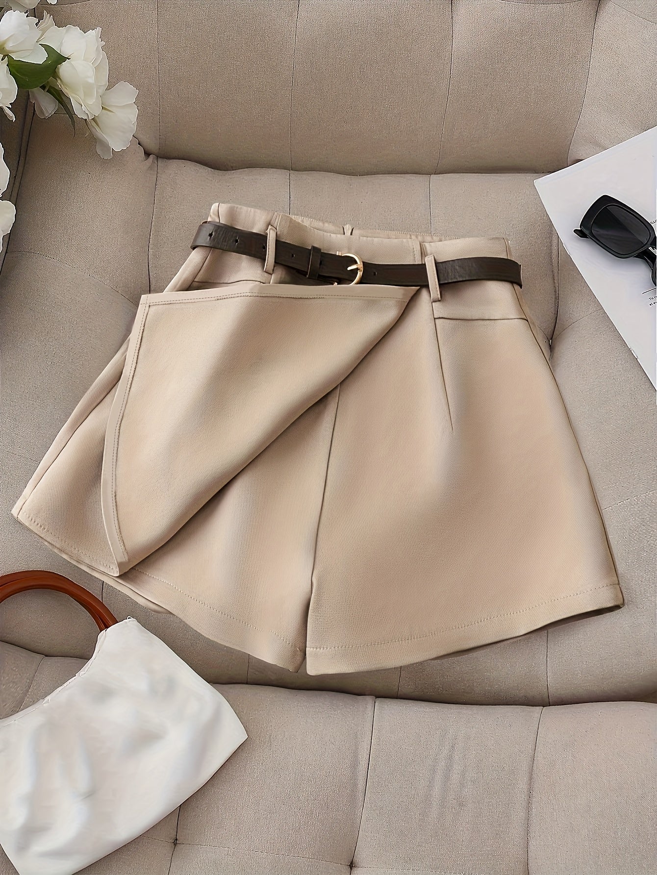 Women's Fashion Solid Color Shorts - Faux Pocket with Belt