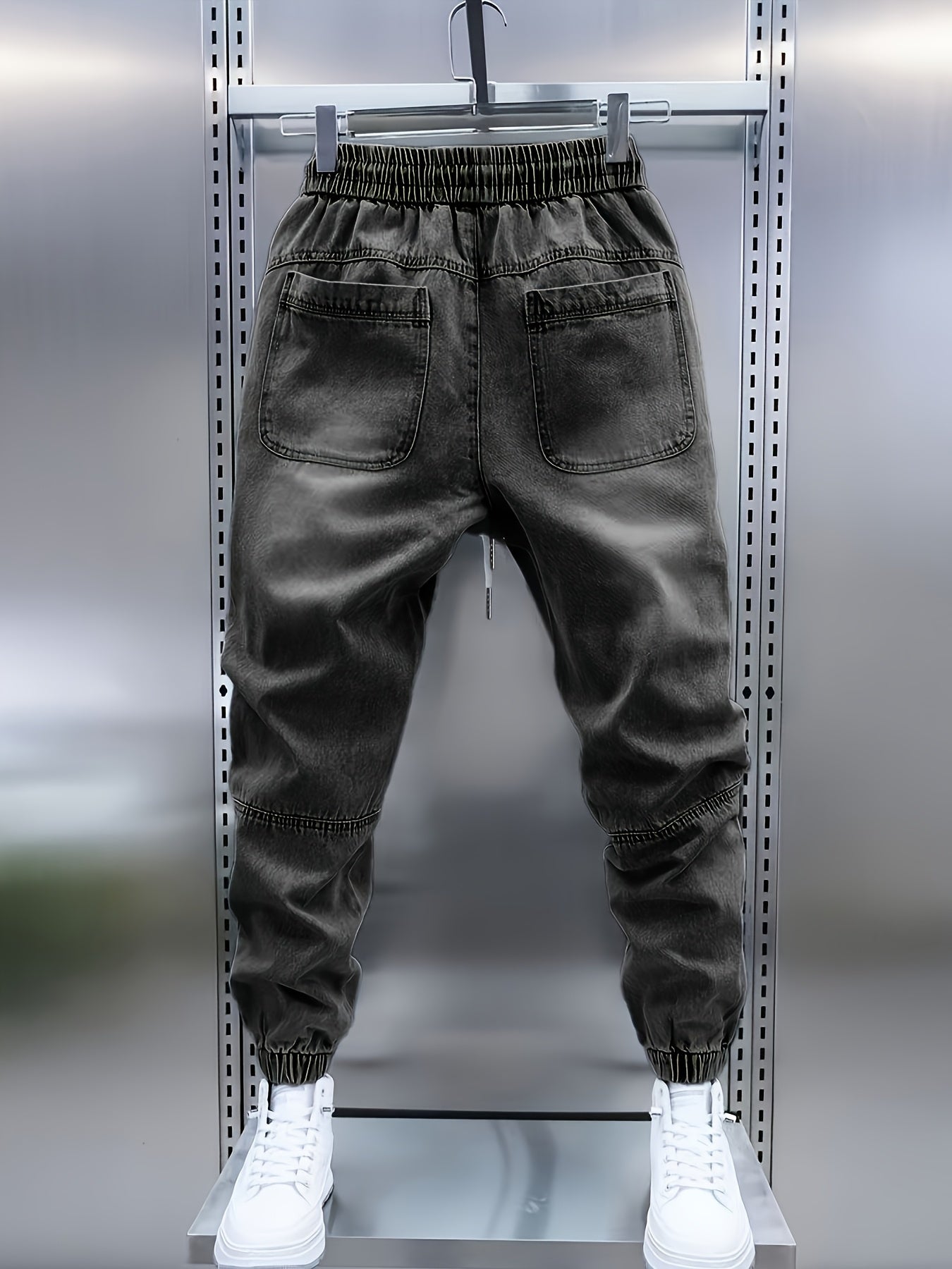 Men'S Four-Season Patchwork Cuffed Casual Jeans in Light Blue.