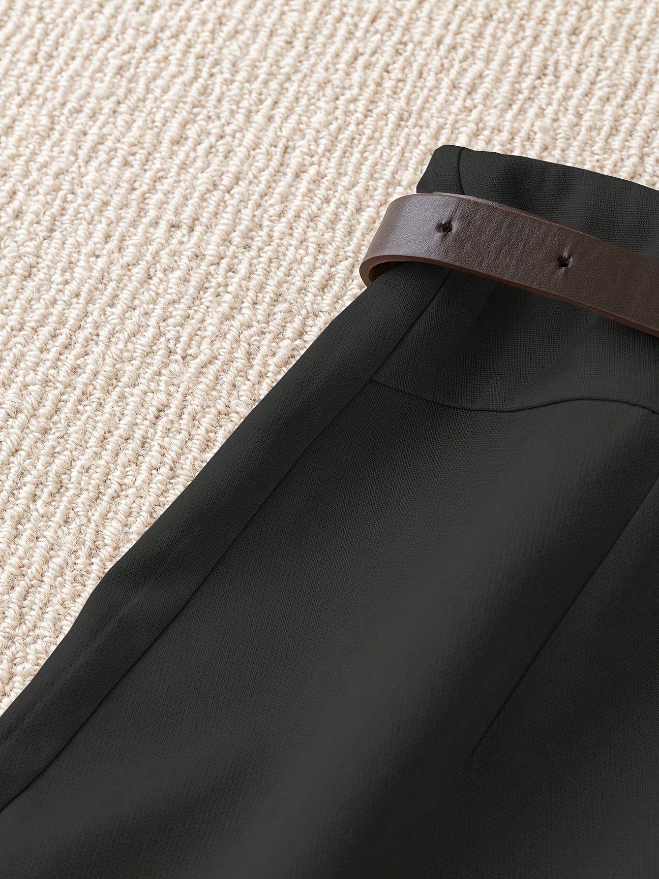 Women's Fashion Solid Color Shorts - Faux Pocket with Belt