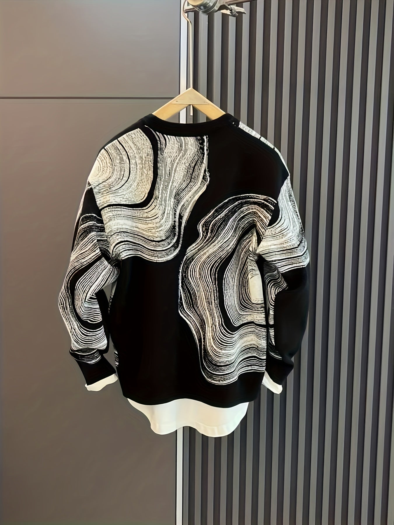 Men's Creative Jacquard Knit Sweater - Round Neck Pullover