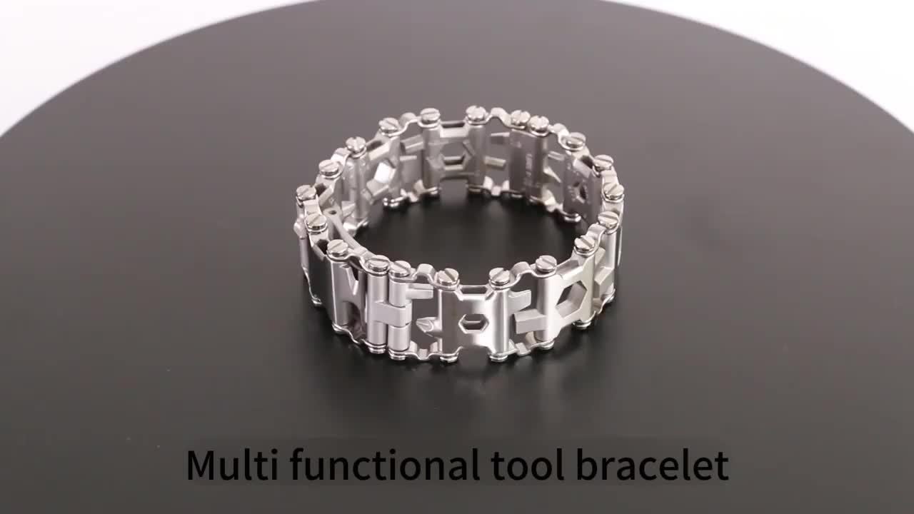 29-in-1 Multi-Tool Bracelet - Wearable