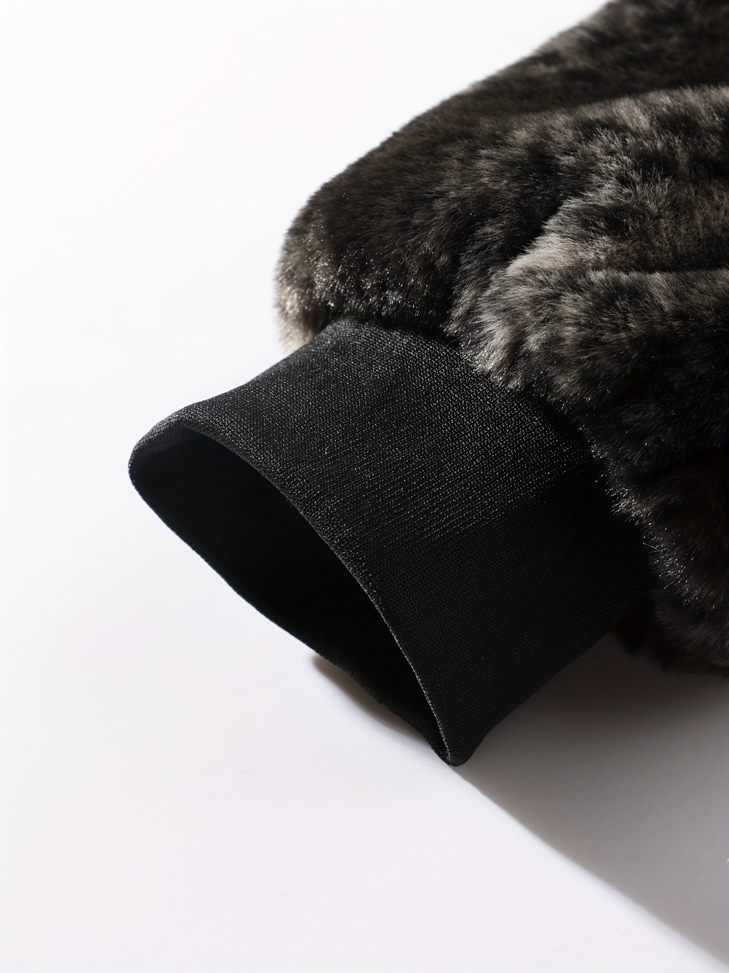 Men's Vintage Plush Jacket - Geometric Pattern with Faux Fur