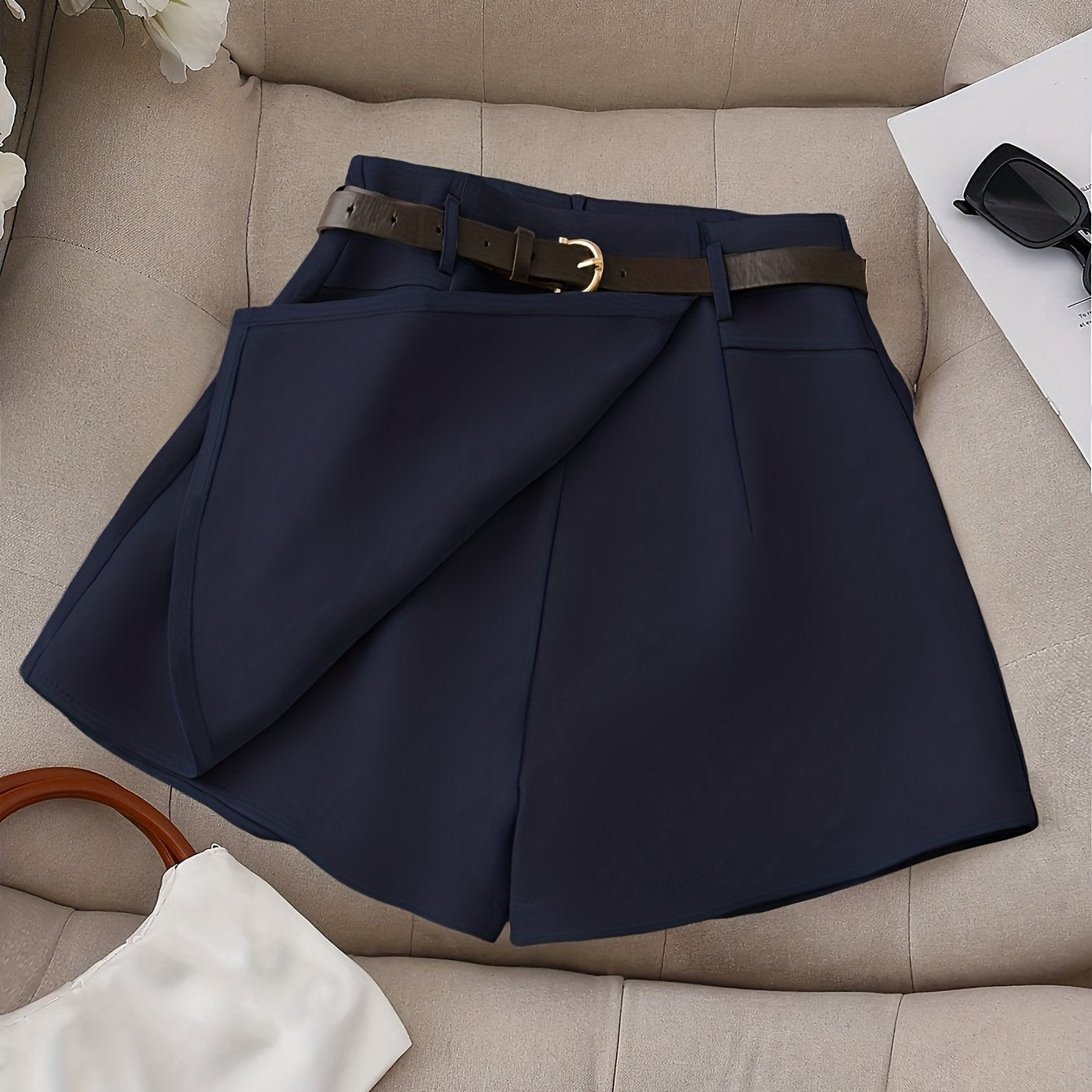 Women's Fashion Solid Color Shorts - Faux Pocket with Belt