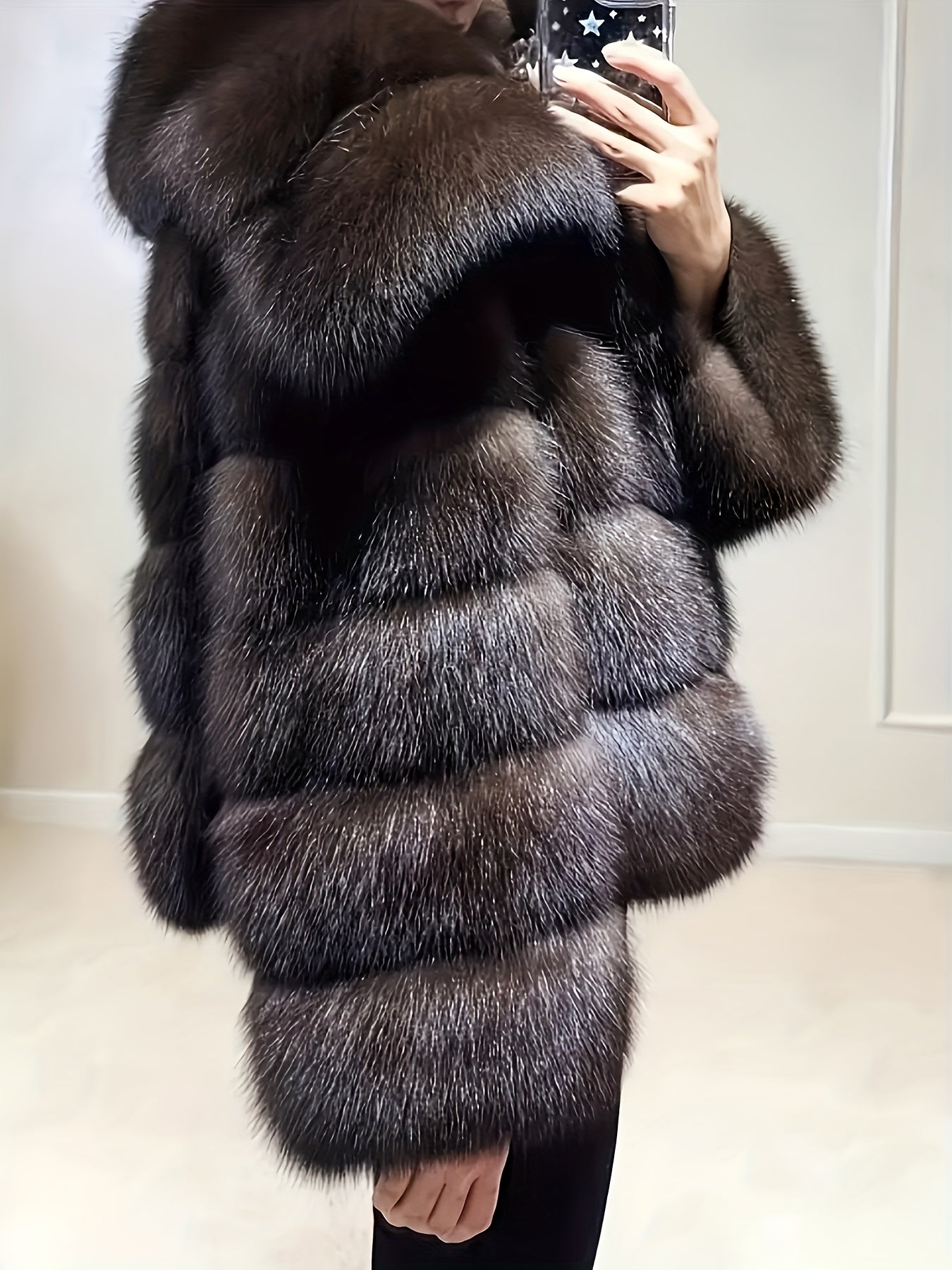 Women's Elegant Faux Fur Coat - Fluffy Design