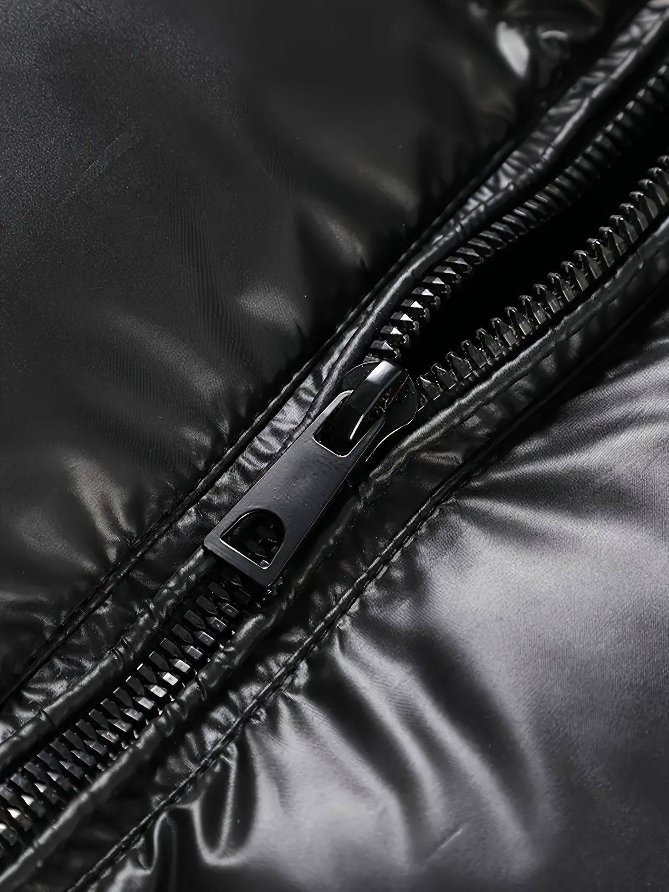 Men'S Heavyweight Winter Coat - Thick Insulated Hooded Jacket with Full-Zip Closure, Loose Fit Long Sleeve Outerwear for Cold Weather, Front Pockets - Black & Golden, Casual Formal Wear, Winter Jacket, Seasonal Fashion, Styli