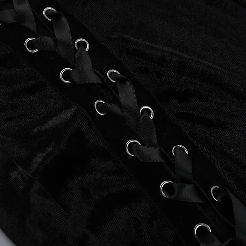 Punk-Grunge-Kleid mit hohem Beinschlitz, Trägern, 90er-Jahre-Streetwear-Stil, sexy Samtkleid mit Maisbandage, Gothic-Kleidung