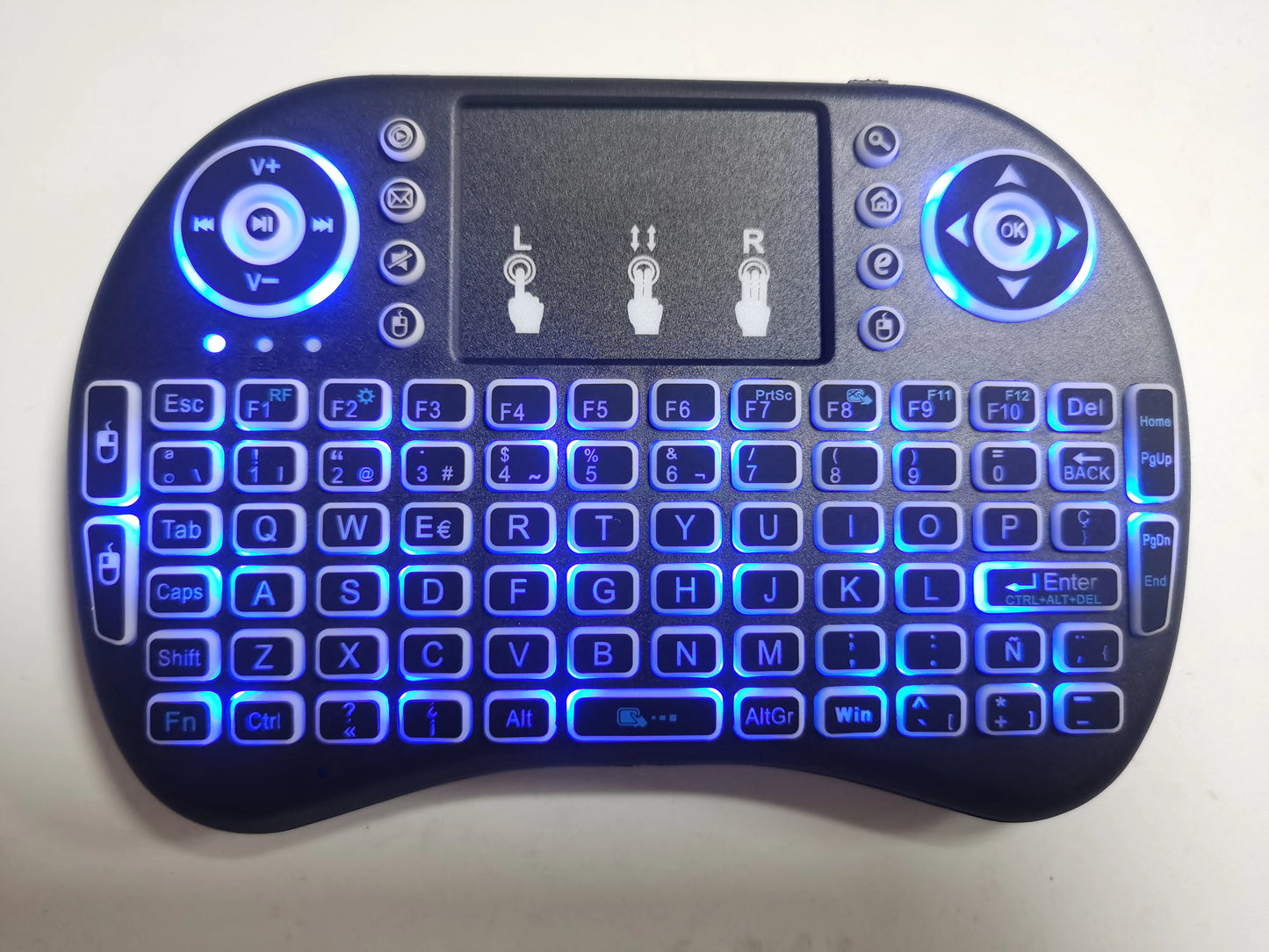 Mini wireless keyboard with touchpad
