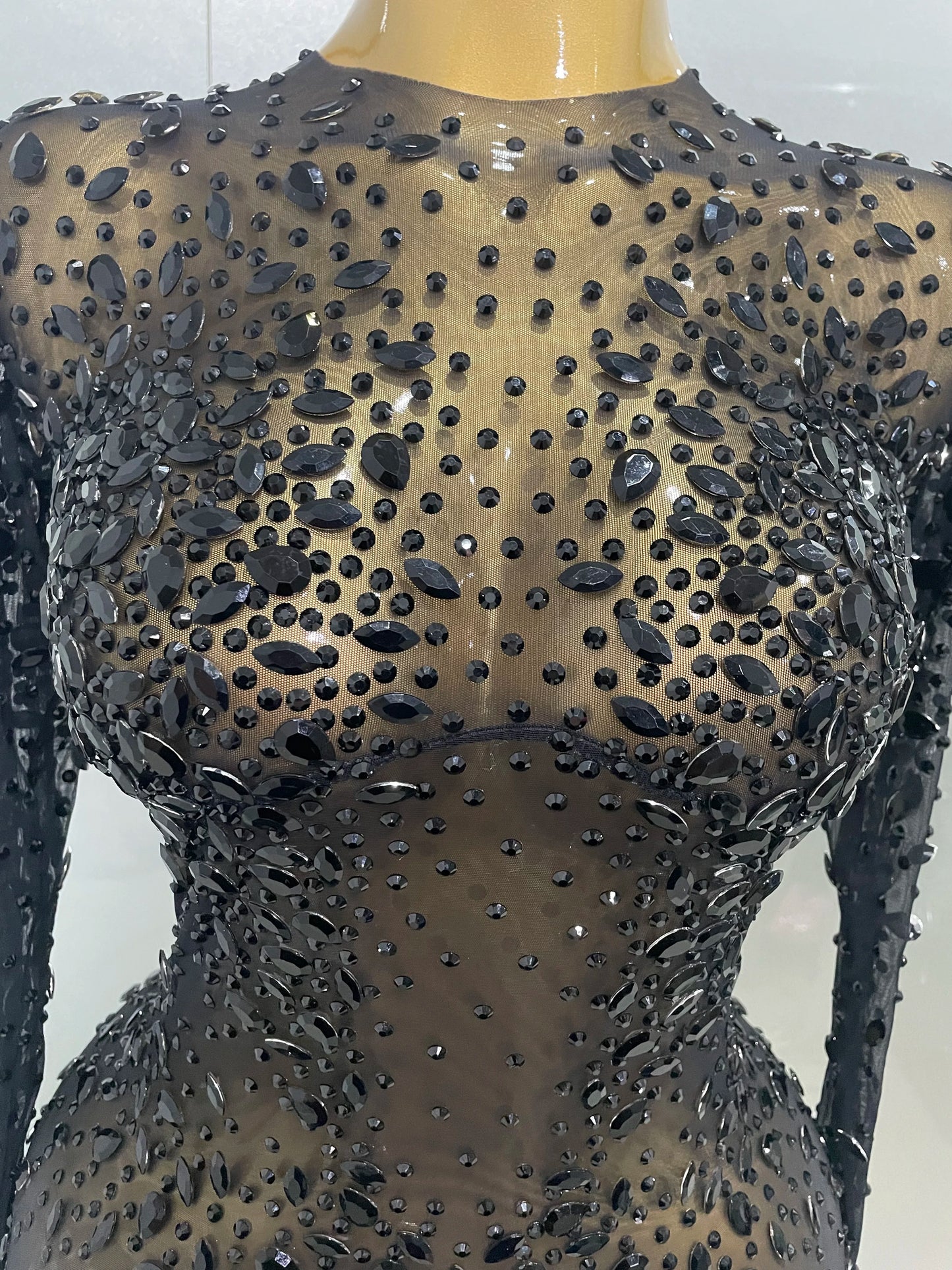 Sexy, glänzendes, langes Stretch-Mesh-Kleid mit Strasssteinen – transparent – ​​2025 – Neu – Damen-Abendkleid, Geburtstagskleid, Partykleid, Ballkleid, Clubkleid, Bühnenkleid für Sängerinnen