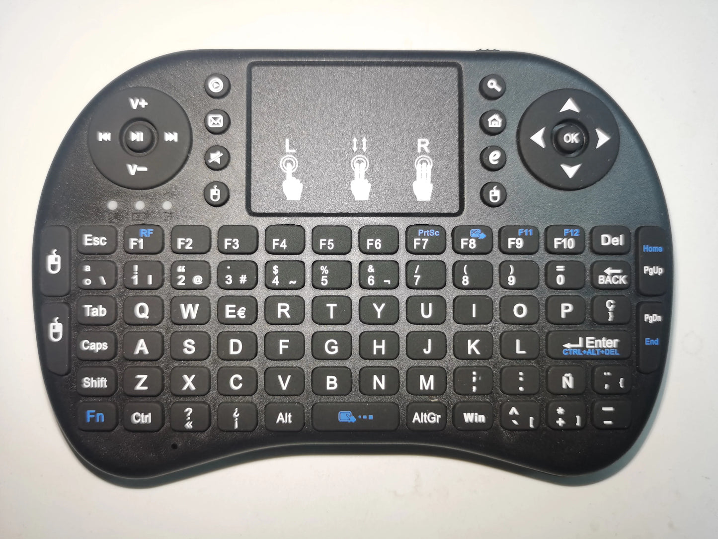 Mini wireless keyboard with touchpad