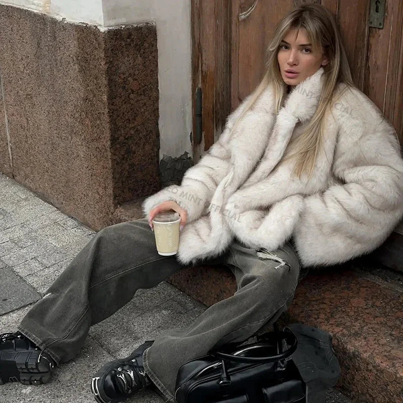 Neo Mint 2024 Winter Ins Hot Fashion Mädchen Oversized Farbverlauf Pelzmantel Damen Dicke Warme Oberbekleidung Flauschige Kunstfuchspelzjacke