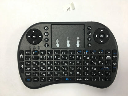 Mini wireless keyboard with touchpad