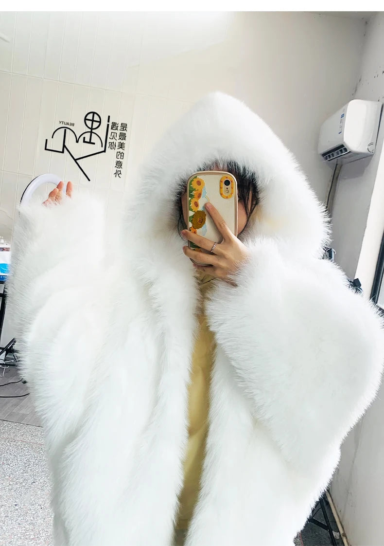 Manteau d'hiver oversize Nerazzurri blanc et noir, chaud, duveteux, en fausse fourrure à capuche, pour femme, collection automne-hiver 2023