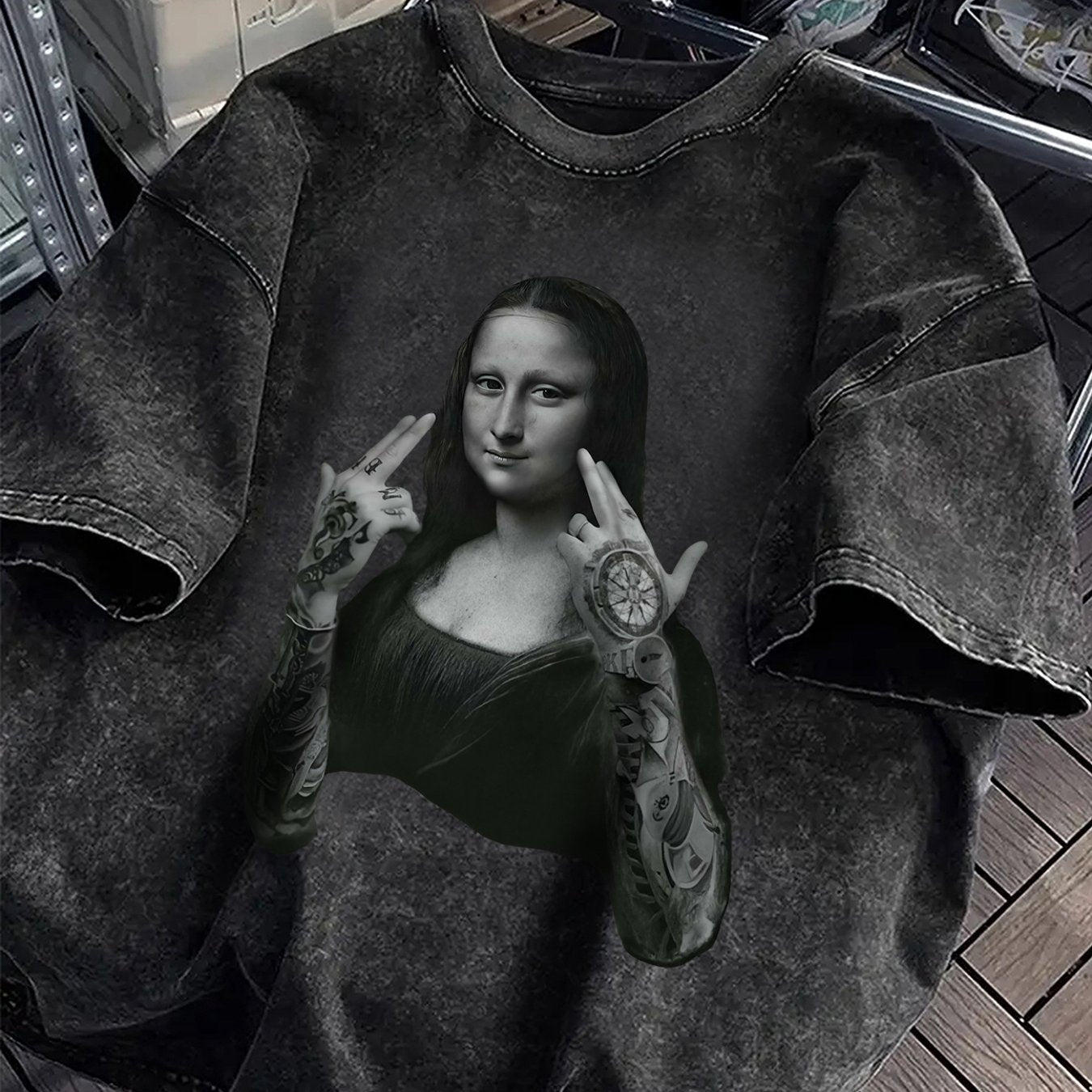 mona lisa Portrait Print T-Shirt - Loose Round Neck