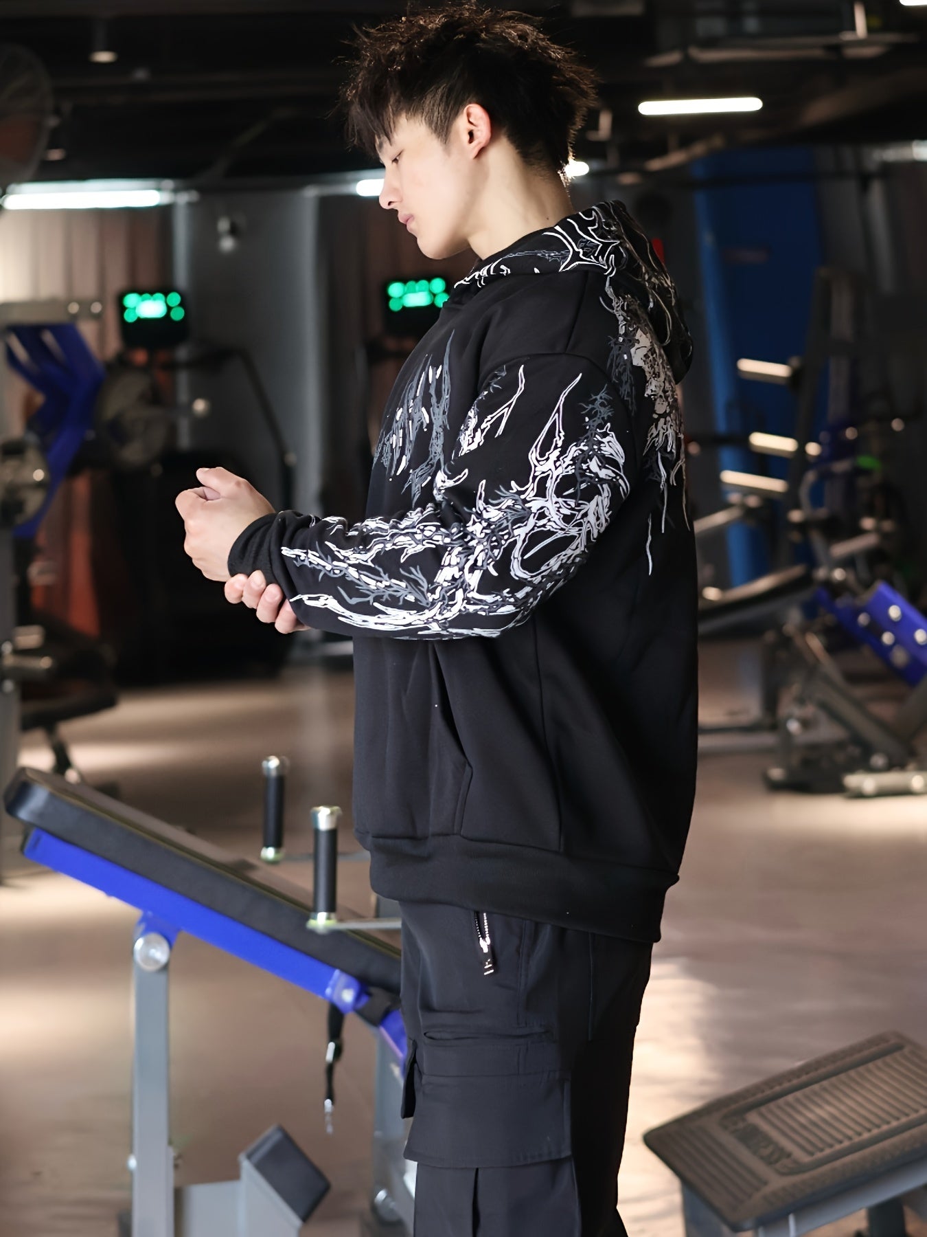 Men's Striped Graphic Print Hoodie - Loose Fit with Kangaroo Pocket