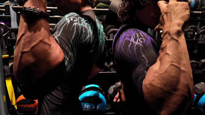 Men's Compression Long Sleeve Fitness Shirt - Muscle Fit