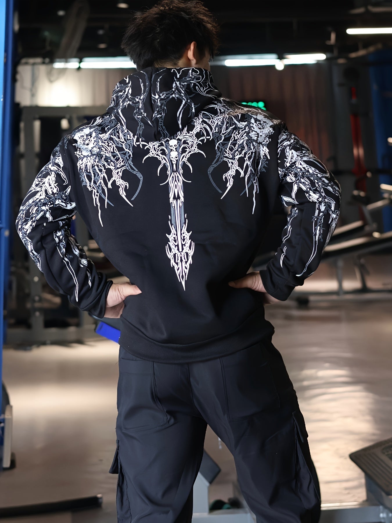 Men's Striped Graphic Print Hoodie - Loose Fit with Kangaroo Pocket