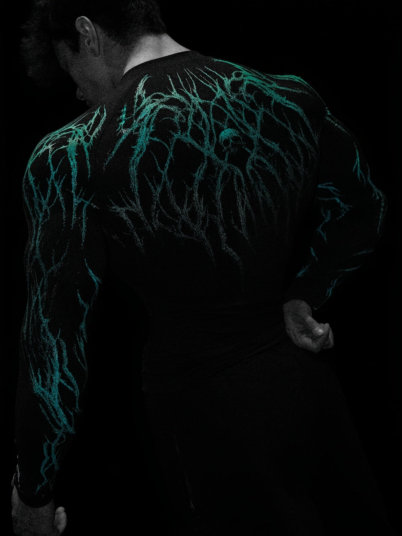 Men's Compression Long Sleeve Fitness Shirt - Muscle Fit