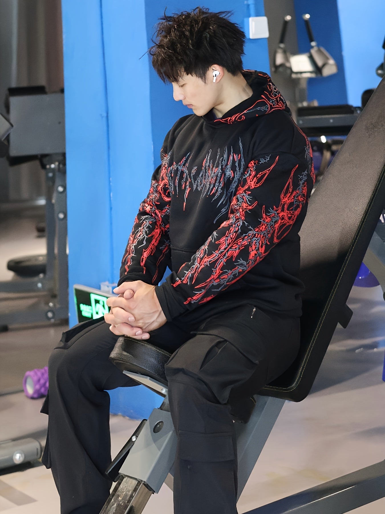 Men's Striped Graphic Print Hoodie - Loose Fit with Kangaroo Pocket